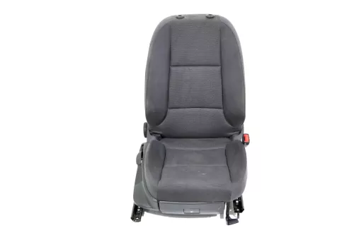 Audi A3 8P Sitz vorne rechts Beifahrersitz 4/5-Türer (148862)
