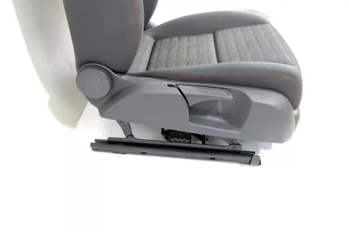 VW Golf 5 1K auch Plus 5M Sitz vorne rechts Beifahrersitz Sitzheizung GOAL (149051)