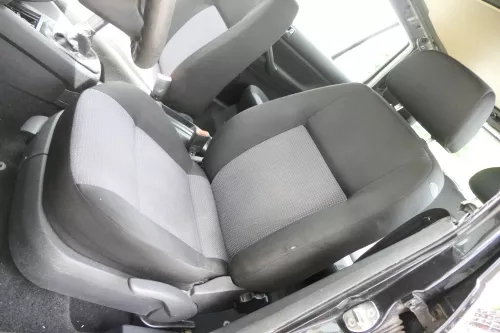 Sitz links Fahrersitz Golf 4 4-Türer Q315 (157745)