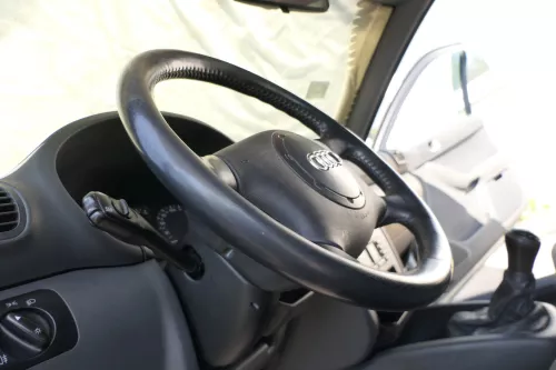 Q621 Audi A3 8L A6 4B A4 Lenkrad Lederlenkrad Leder 4-Speichen (168904)