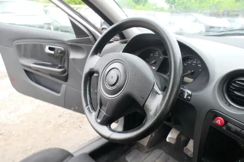 Q626 Seat Ibiza 6L 3-Speichen Lenkrad Airbag schwarz karbonschwarz Sportlenkrad (169255)