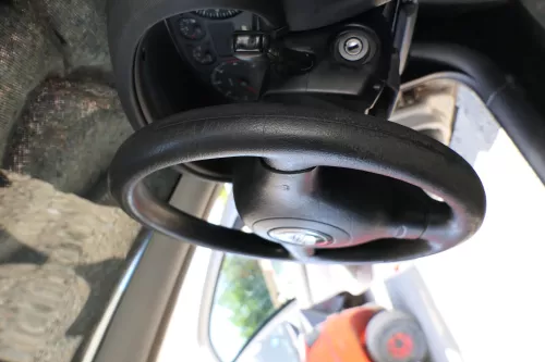 Q666 Seat Leon Toledo 1M Lenkrad 3 Speichen Leder Lederlenkrad Abnutzungen Airba (170436)