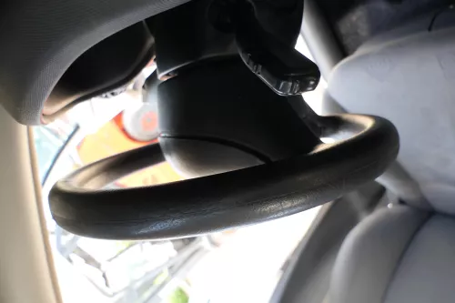 Q666 Seat Leon Toledo 1M Lenkrad 3 Speichen Leder Lederlenkrad Abnutzungen Airba (170436)