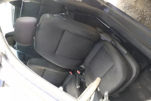 Q669  VW Golf 4 1J Bora Sitz vorne links Fahrersitz 4/5Türer Variant Kombi