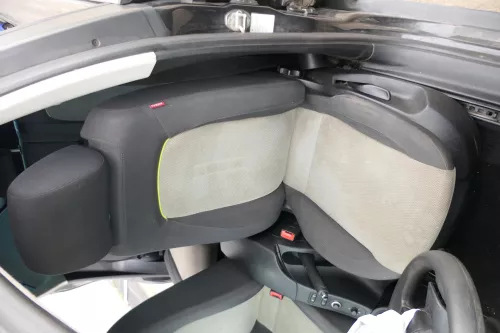 Q675 Seat Altea XL 5P Sitz vorne links Fahrersitz (170709)