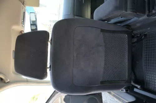Q686 VW Golf 4 1J Bora Sitz vorne links Fahrersitz 4/5Türer Variant Kombi Velour (171134)