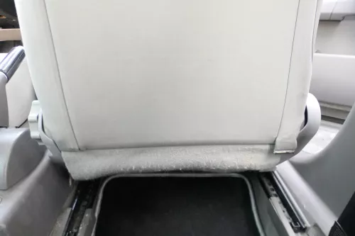 Q781 Audi A2 8Z Sitz vorne rechts Beifahrersitz dunkelgrau swing (175293)