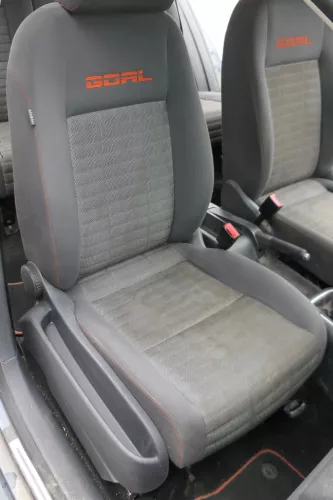 VW Golf 5 1K auch Plus 5M Sitz vorne rechts Beifahrersitz Sitzheizung GOAL