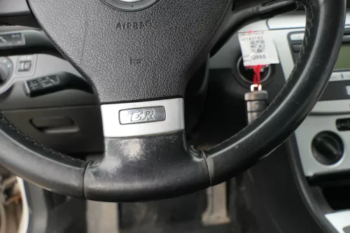 Q985 VW Touran Golf 5 Lenkrad 3 Speichen Lederlenkrad R-Line Rline (183131)