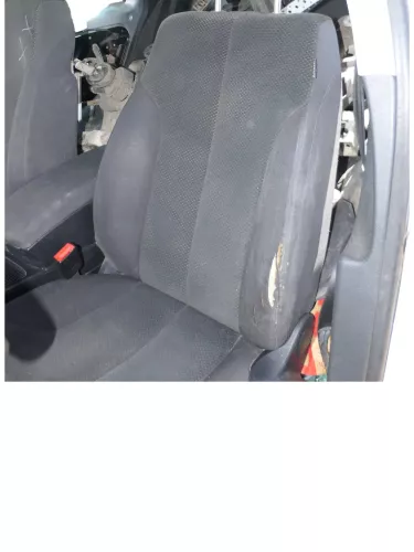 Q1040 Sitz 3C links vorne elektrisch