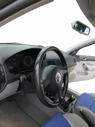 Q1034 VW Golf 4 Bora Lenkrad 3 Speichen Leder Lederlenkrad 1J0419091AE (185738)