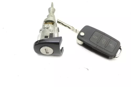 VW Golf 5 1K Schloß Funkschlüssel Funk Schlüssel + 1x Türschloß Tür links vorne