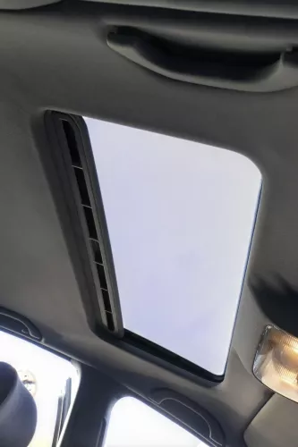 Audi A4 B5 Limousine Schiebedach Glasschiebedach Glas Dach 8D5877049A