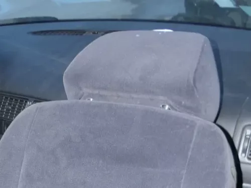 1x Golf 4 Bora Passat 3B 3BG Kopfstütze vorne vorn Velour schwarz (201748)