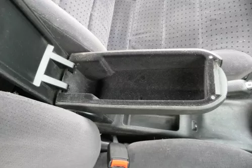 VW Golf 4 Bora Mittelarmlehne Armlehne original mitte schwarz zum nachrüsten (201756)