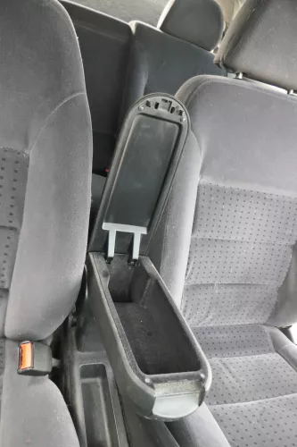 VW Golf 4 Bora Mittelarmlehne Armlehne original mitte schwarz zum nachrüsten (201756)