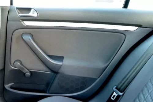1x Golf 5 Limousine Türverkleidung Verkleidung Tür hinten rechts 4/5-Türer schwa (173853)