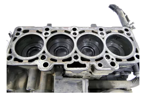 VW Passat Golf Block von Motor BVX BVY BVZ 2,0 FSI - OHNE Kurbelwelle (201582)