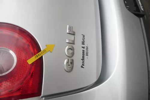 VW Golf 5 V Heckklappe hinten Kofferraumklappe mit Scheibe silber grau LA7W Sil (201731)