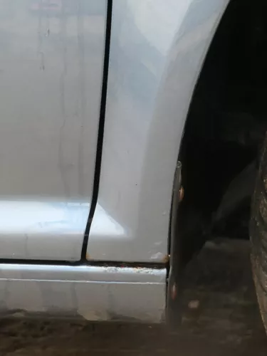 VW Golf 4 Kotflügel vorne rechts blau LD5X - Delle (201857)