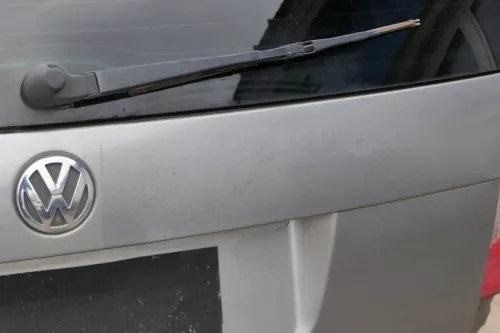 Passat 3BG Kombi Variant Heckklappe Klappe Kofferraumklappe grau LD7W Scheibe (201887)