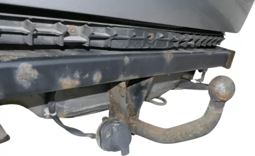 VW Passat 3BG Anhängerkupplung Anhängekupplung starr starre + Kabelbaum (201935)