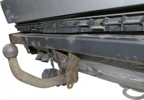 VW Passat 3BG Anhängerkupplung Anhängekupplung starr starre + Kabelbaum (201935)