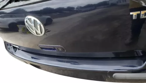 VW Golf 4 Limousine Stoßstange hinten Heckstoßstange Stoßfänger blau LC5H (201987)