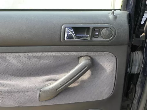 1x VW Golf 4 1J Limousine Türverkleidung Verkleidung Tür hinten links schwarz (201991)