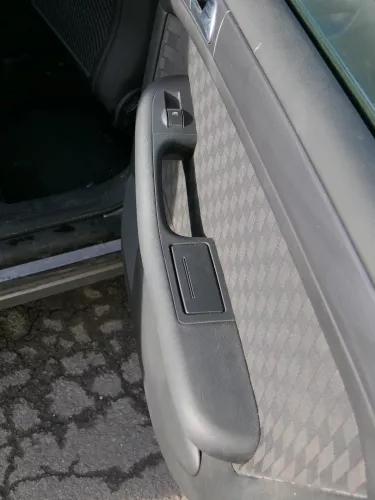1x A6 4B Türverkleidung Verkleidung Tür hinten links schwarz soul (202049)