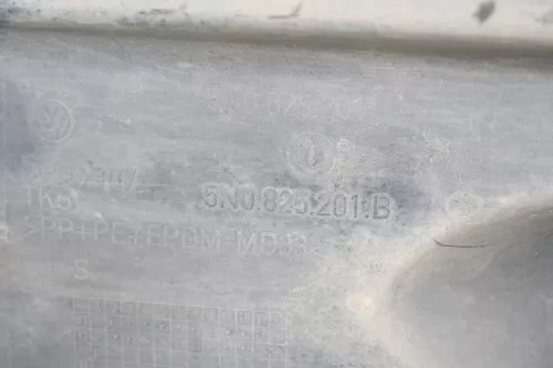 VW Tiguan 5N Unterbodenverkleidung Verkleidung links unten Abdeckung 5N0825201B (200608)
