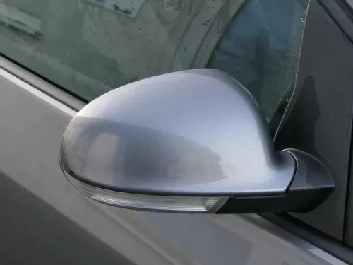 VW Golf 5M1 Plus elektrischer Spiegel rechts Blinker grau LA7T
