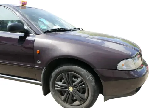 Audi A4 B5 (bis caMitte1999 Bild vergle) Kotflügel vorne rechts blau lila LY3K (202109)