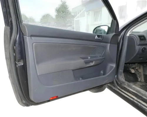1x VW Golf 5 2/3-Türer Türverkleidung Verkleidung Tür vorne links Abdeckung (202134)