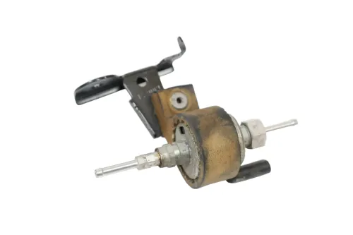 VW T5 Dosierpumpe Pumpe Standheizung Zuheizer 7E0963303 2N0963303B