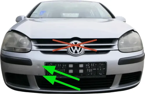VW Golf 5 1K V Stoßstange vorne Frontstoßstange Stoßfänger silber LA7W (202245)