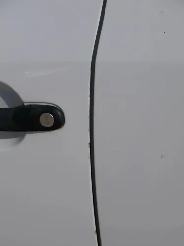 Fabia 5J Kombi + Limo Tür vorne links Fahrertür - weiß LF9E -ohne Anbauteile (202333)