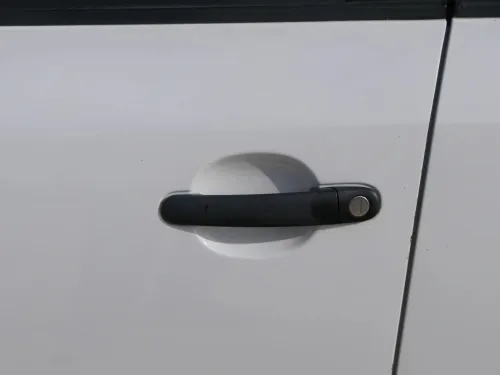 Fabia 5J Kombi + Limo Tür vorne links Fahrertür - weiß LF9E -ohne Anbauteile (202333)