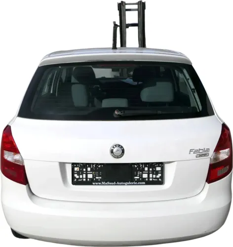 Skoda Fabia 5J Limousine Schrägheck Heckklappe hinten mit Scheibe weiß LF9E