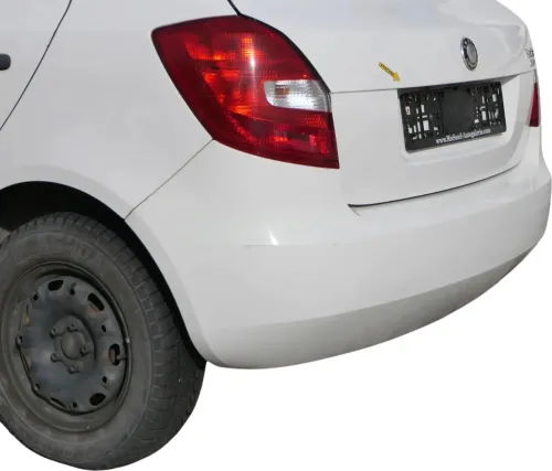 Fabia 5J Schrägheck Limousine Stoßstange hinten Heckstoßstange weiß LF9E (202344)