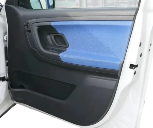 1x Skoda Fabia 5J Türverkleidung Verkleidung Tür vorne rechts blau Öffner