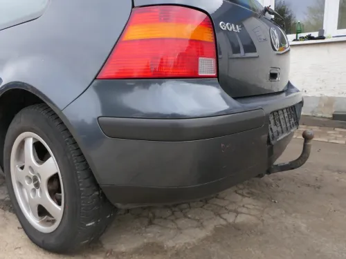 VW Golf 4 Limousine Stoßstange hinten Heckstoßstange Stoßfänger blau LC5H (202382)