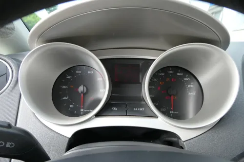 Seat Ibiza 6J Tacho Tachometer Kombiinstrument 6J0920801 X 195.783 km Benzin BTS (202650)