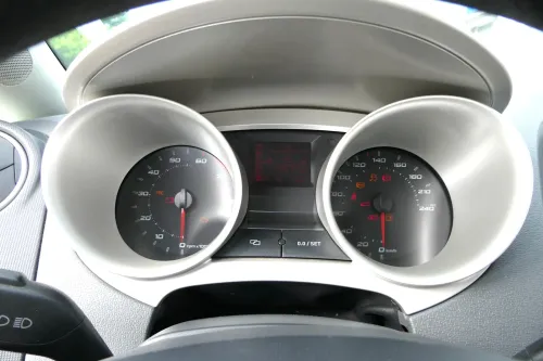 Seat Ibiza 6J Tacho Tachometer Kombiinstrument 6J0920801 X 195.783 km Benzin BTS (202650)